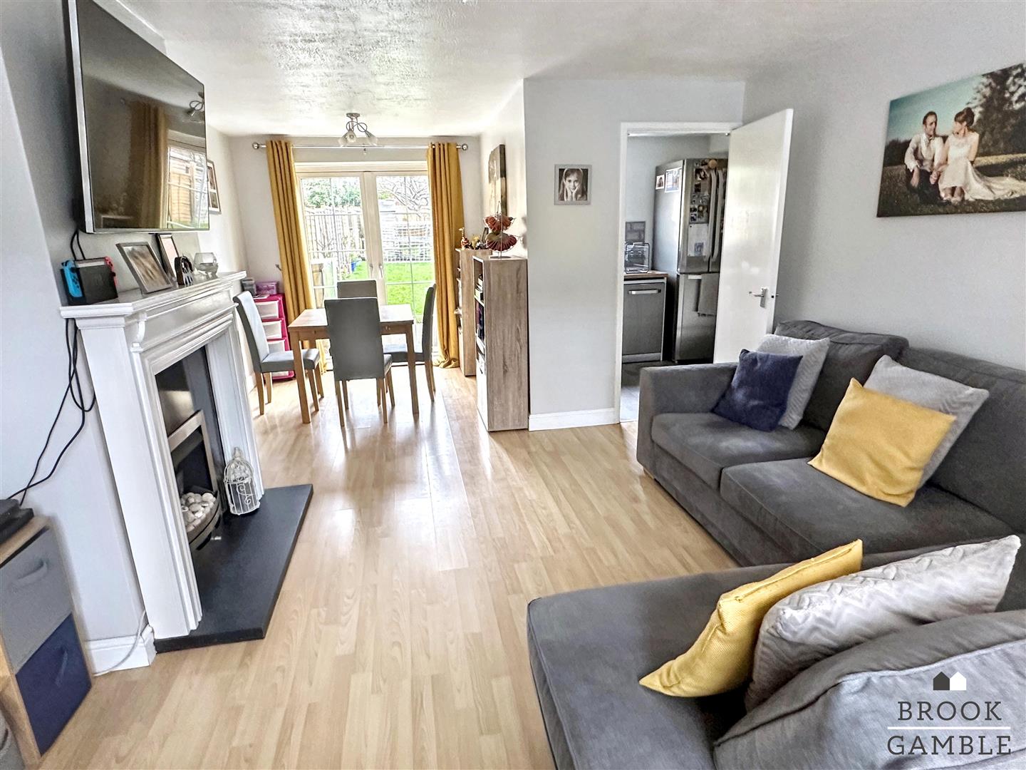 3 Bedroom House. Rockhurst Drive in Eastbourne, East Sussex 5